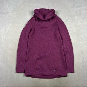 Arc'teryx Women's Maroon Sweater